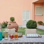 Cristina فندق