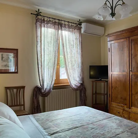 Cristina Hotel 3*