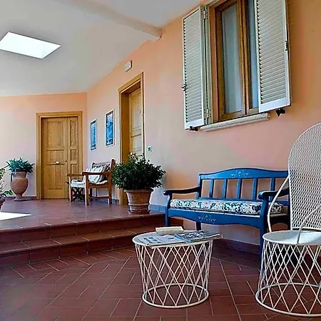 Hotel Cristina 3*