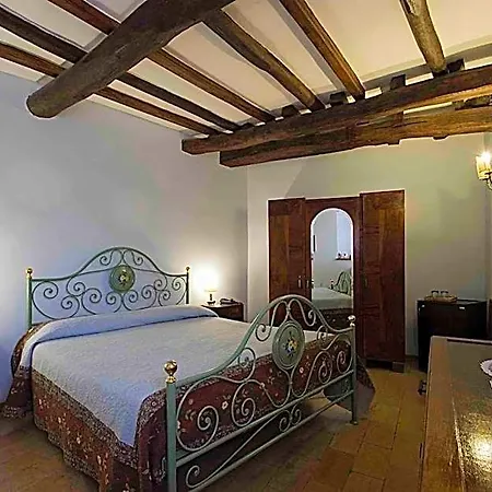 Hotel Cristina 3*